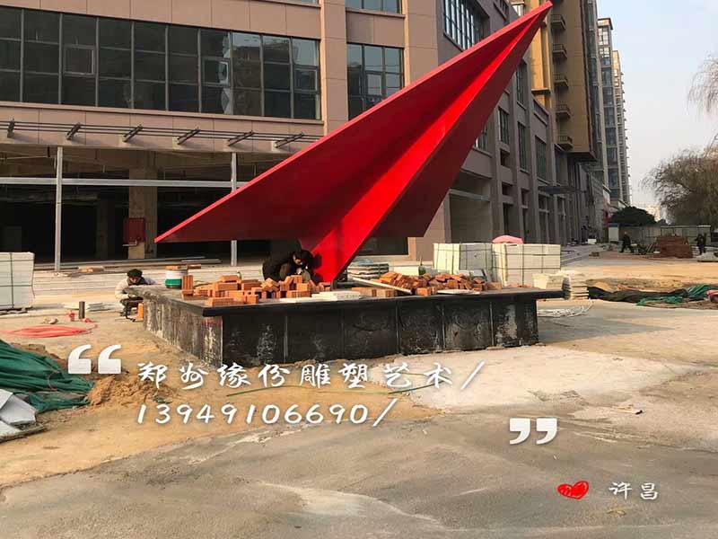 鄭州不銹鋼雕塑有哪些優(yōu)勢(shì)