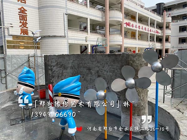 不銹鋼廣場(chǎng)雕塑的介紹